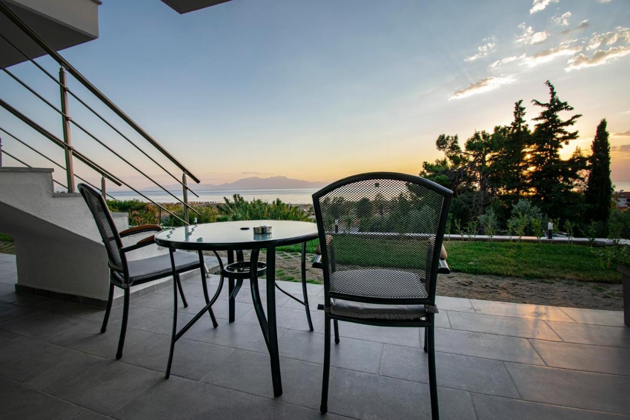 نيا إيراكليا Heraclea Luxury Suites المظهر الخارجي الصورة