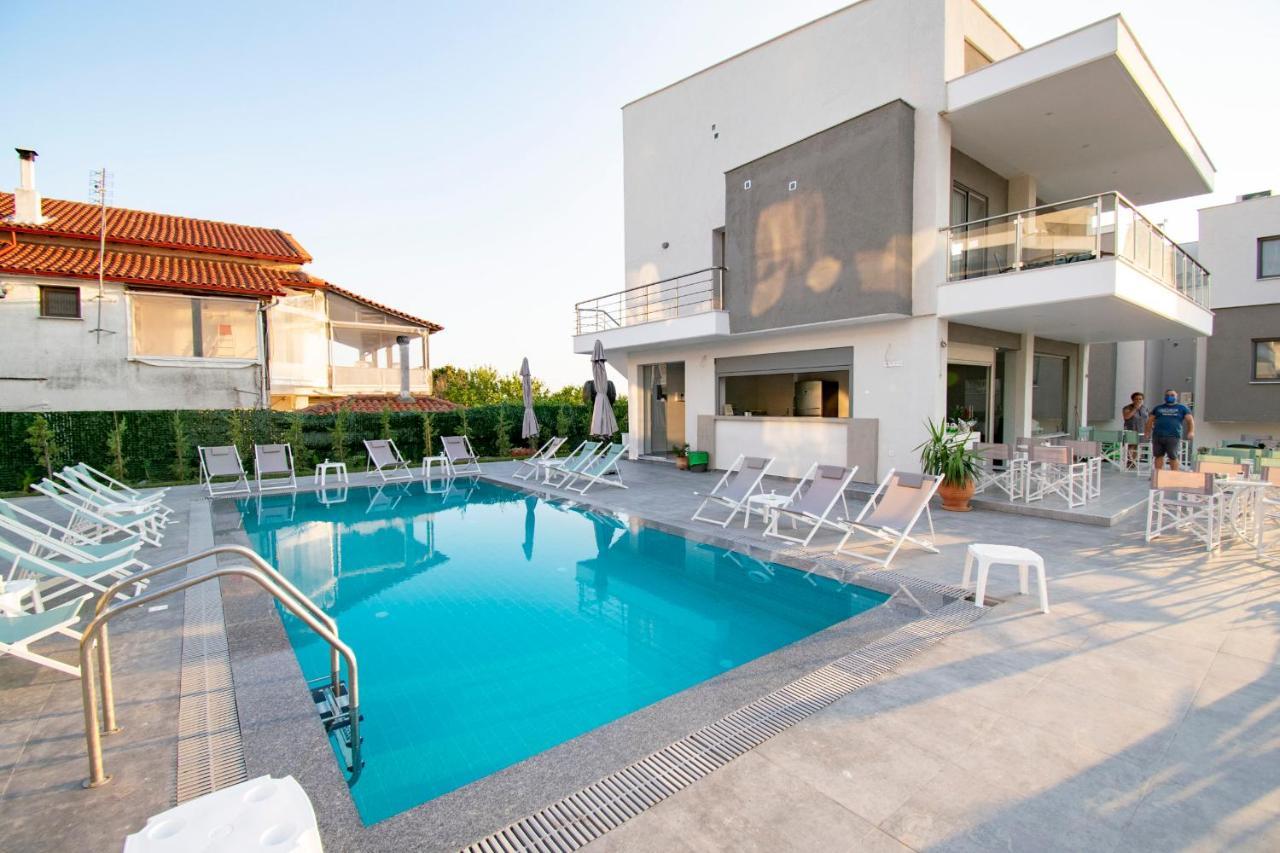 نيا إيراكليا Heraclea Luxury Suites المظهر الخارجي الصورة